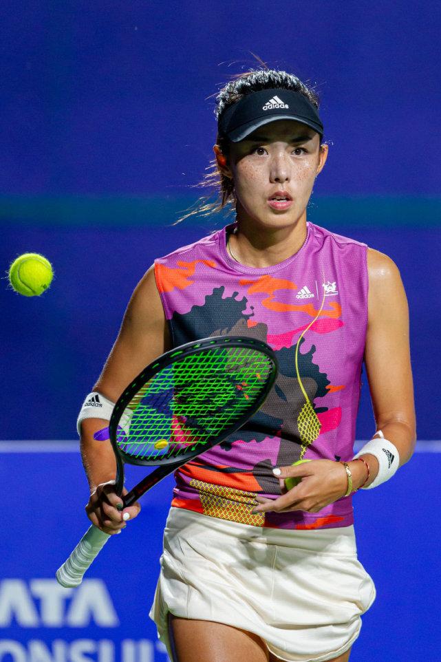 王蔷仅得5局脆败！19天内两负日本女将无缘8强，仍锁定澳网正赛资格